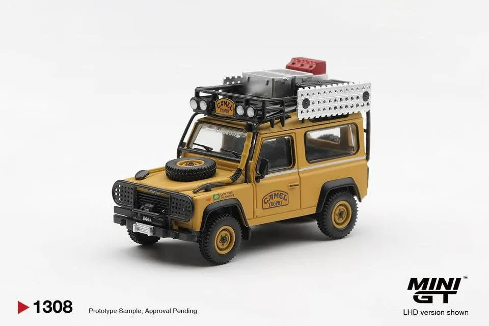 Mini GT Defender 90 brazil 1/64 Scale Diecast Model