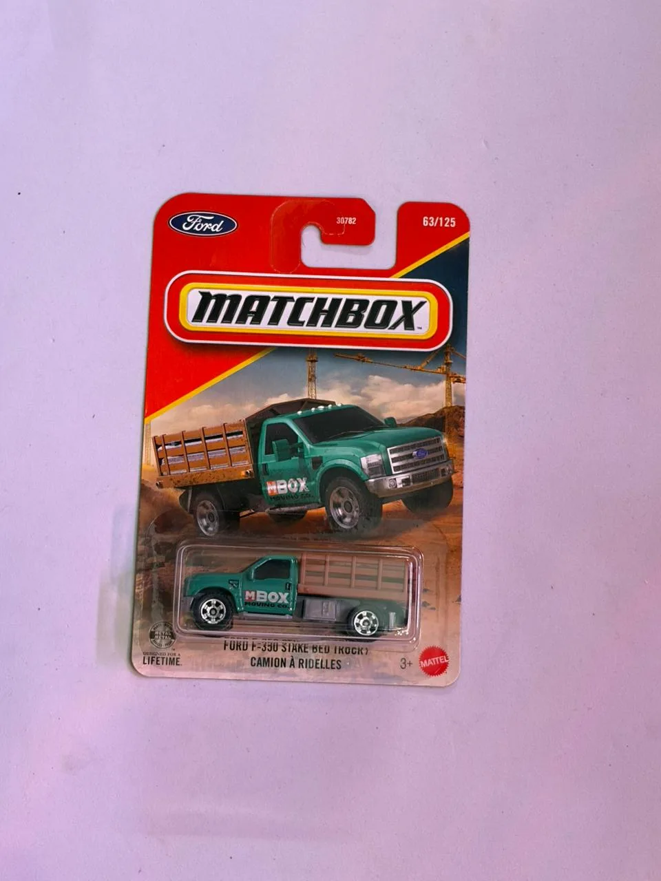 Matchbox FORD F350 STAKE BED CAMION À RIDELLES 1/64 Scale Diecast Model