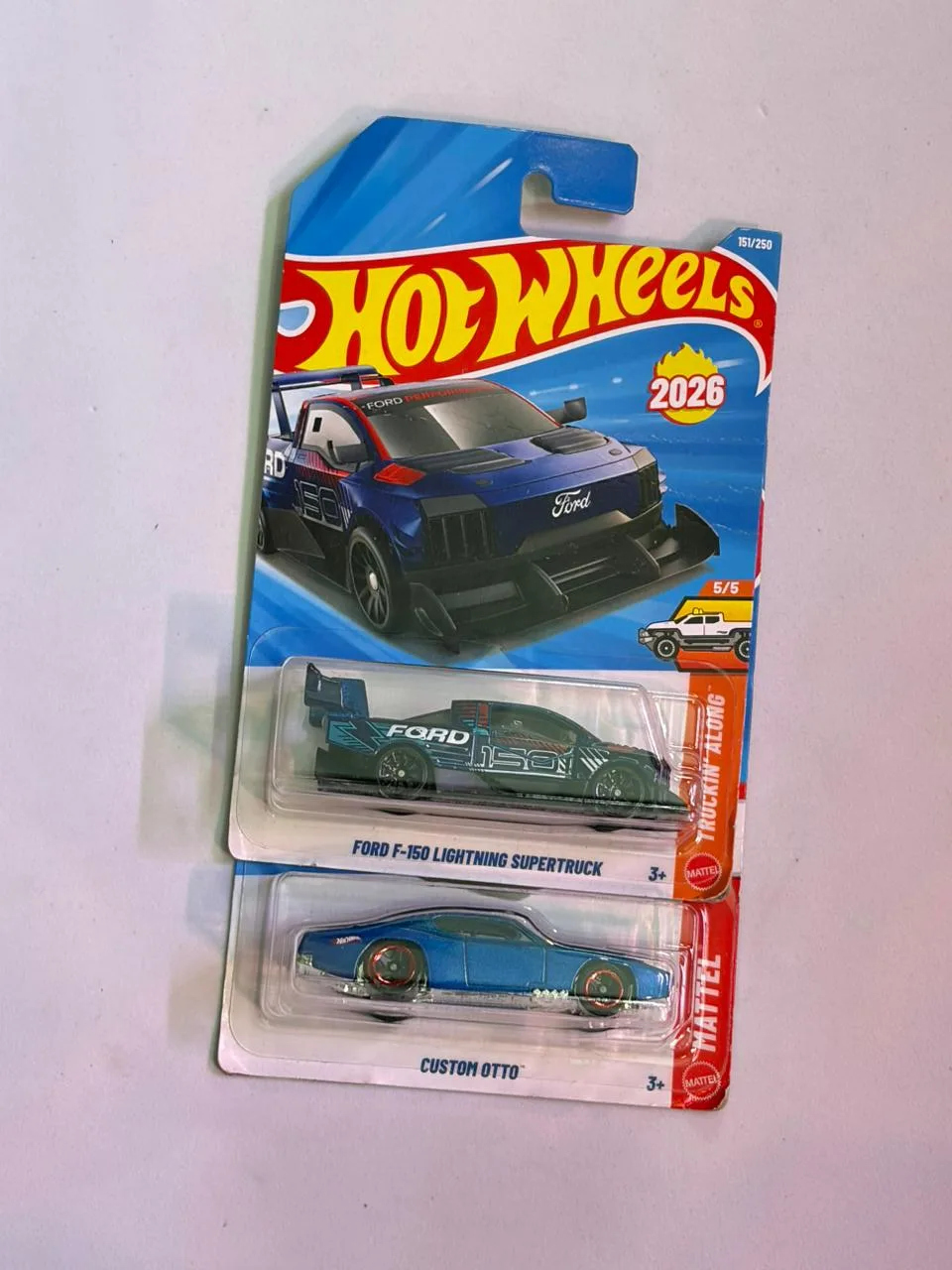 Hot Wheels Ford F150 lightning supertruck set 3 1/64 Scale Diecast Model