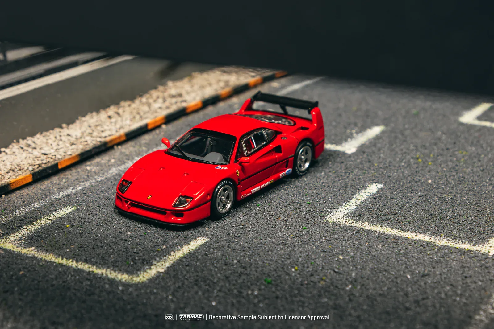 Tarmac Works Ferrari F40 Red - Tarmac Works X iXO Models ROAD64 1/64 Scale Diecast Model