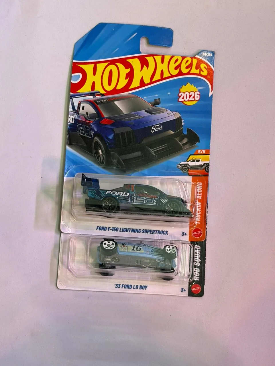 Hot Wheels Ford F150 lightning supertruck set 5 1/64 Scale Diecast Model