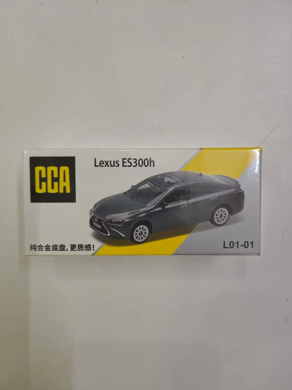 Lexus ES300h - CCA 1/64 Scale Diecast Model