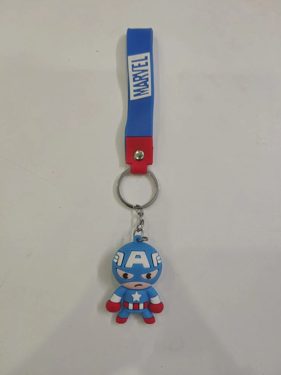 Accessories Captain America Marvel Keychain ("MARVEL" Strap) NA Scale Diecast Model