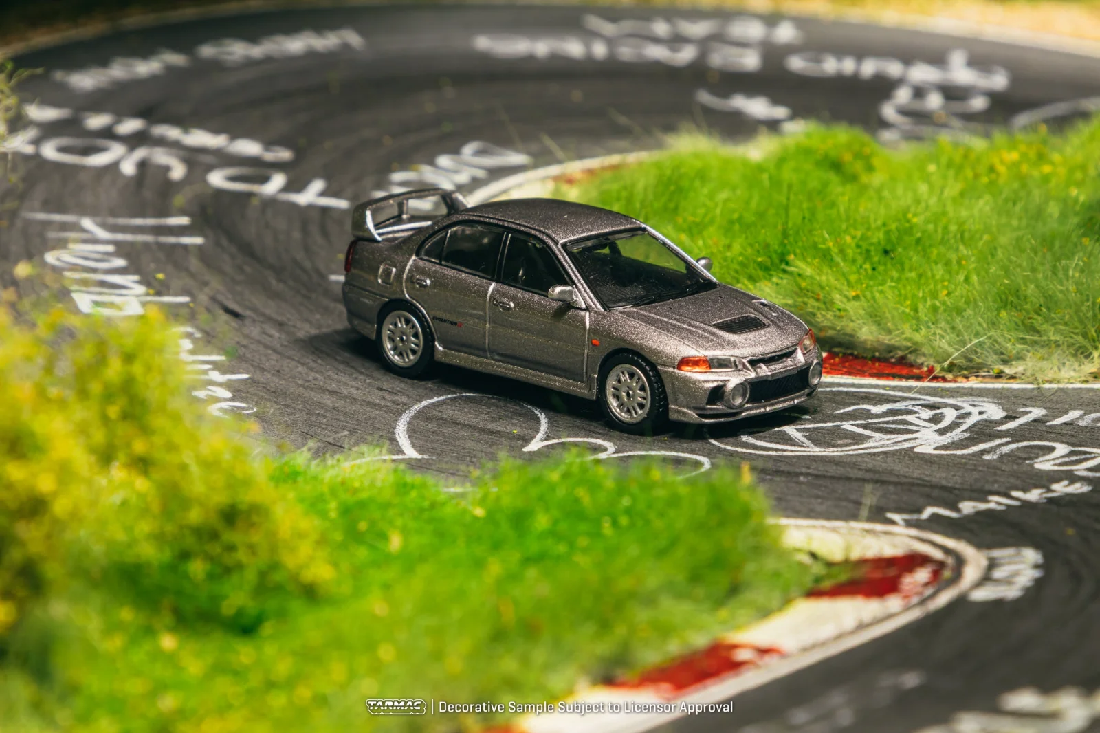 Mitsubishi Lancer GSR Evolution IV Silver - Tarmac Works 1/64 Scale Diecast Model