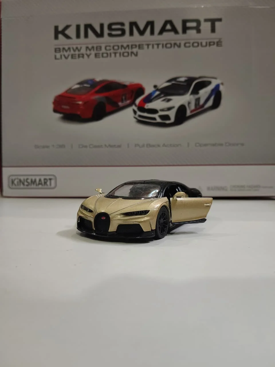 Kinsmart Bugatti Chiron Super Sport (Gold/Black) 1/36 Scale Diecast Model