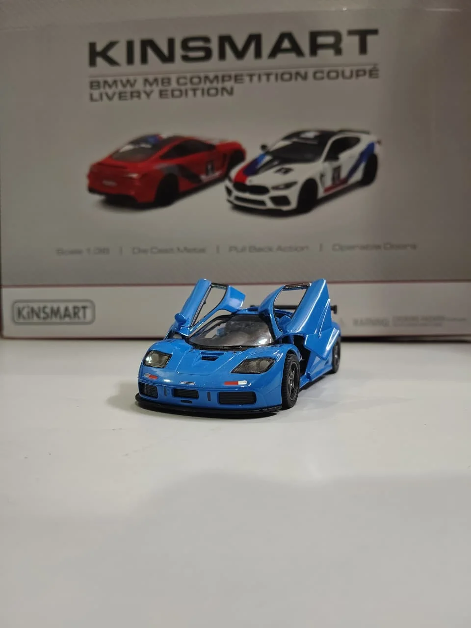 Kinsmart McLaren F1 GTR (Gulf Blue) 1/36 Scale Diecast Model