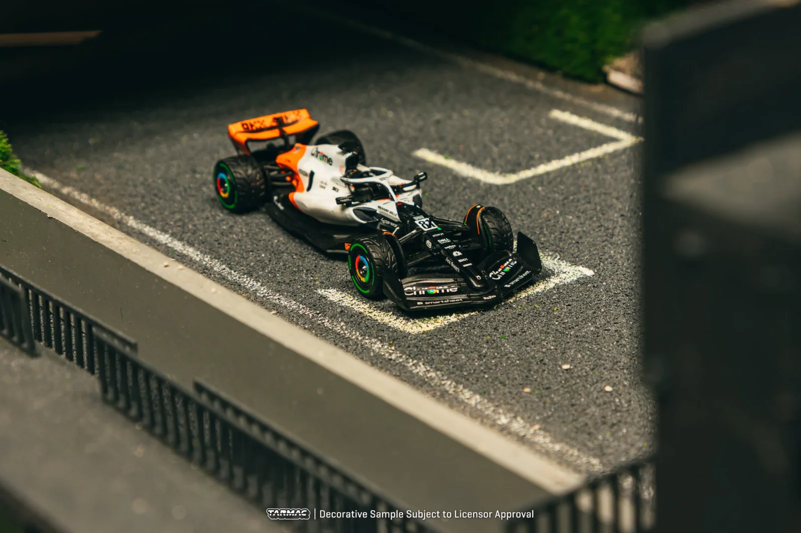 McLaren MCL60 Monaco Grand Prix Oscar Piastri - Tarmac Works 1/64 Scale Diecast Model