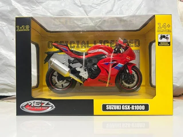 CCA Suzuki GSX-R1000 (Red/Black) 1/12 Scale Diecast Model