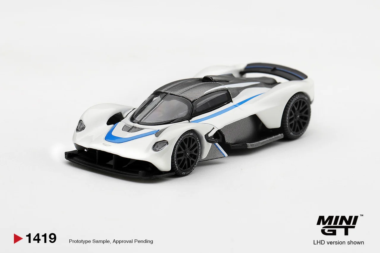 Mini GT #1419 Aston Martin Valkyrie - Escaping White 1/64 (Blister) Scale Diecast Model